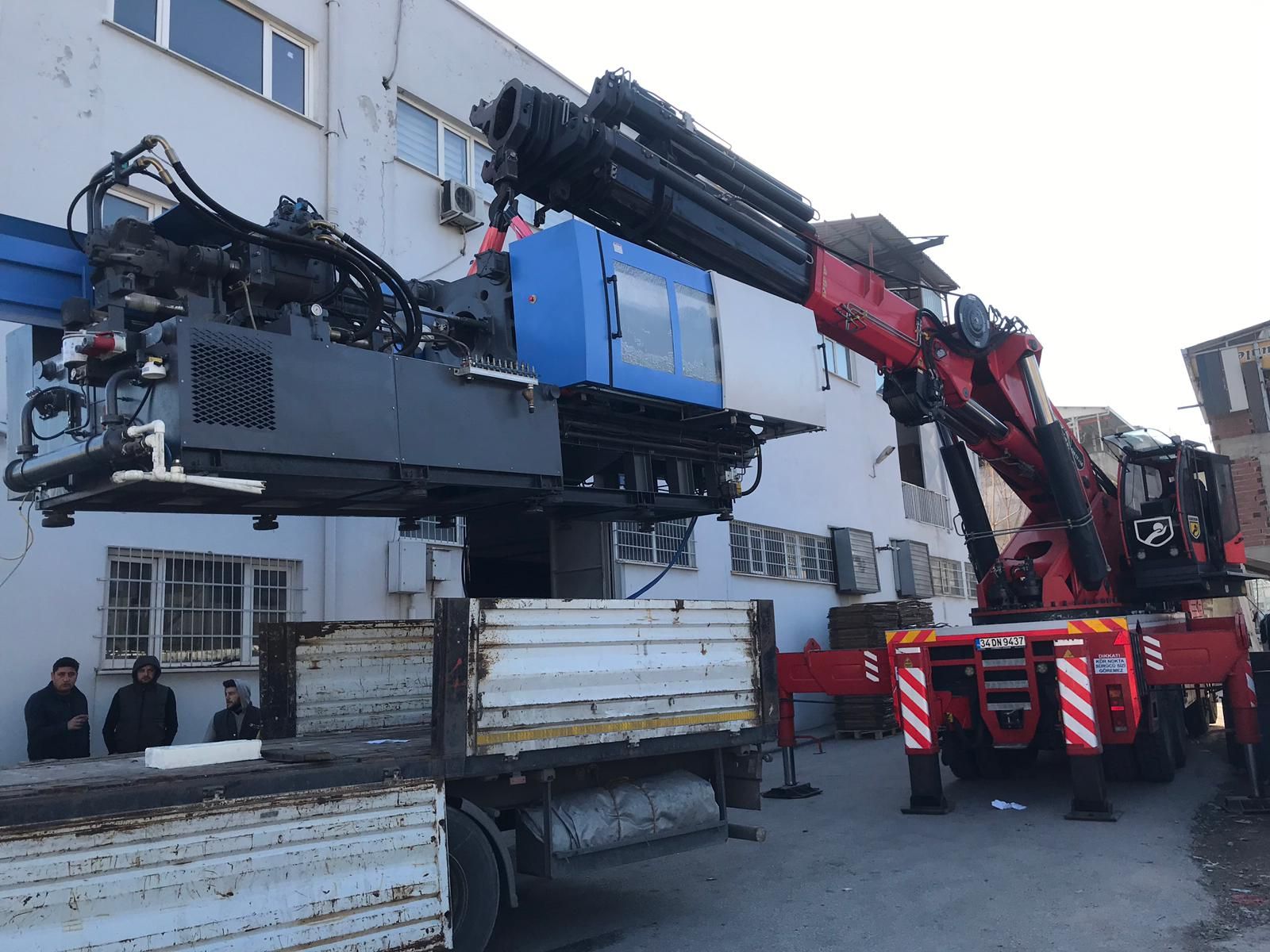 Enjeksiyon Makinesi İndirme