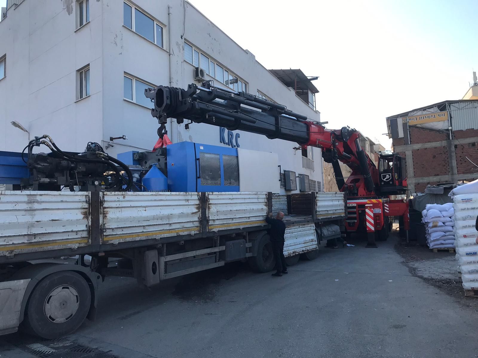 Enjeksiyon Makinesi İndirme